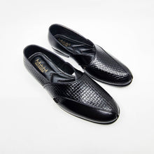 Load image into Gallery viewer, Menno Chappal
