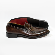 Load image into Gallery viewer, Sienna
